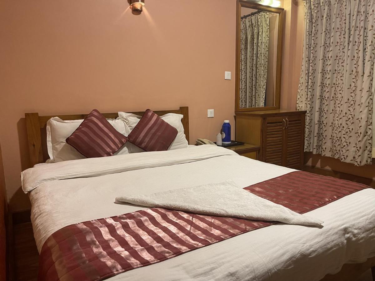 Hotel Valley View Inn Nagarkot Kültér fotó