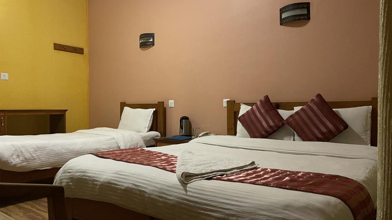 Hotel Valley View Inn Nagarkot Kültér fotó